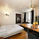 302 Sejournez Dans Un Studio De Charme Paris 5
